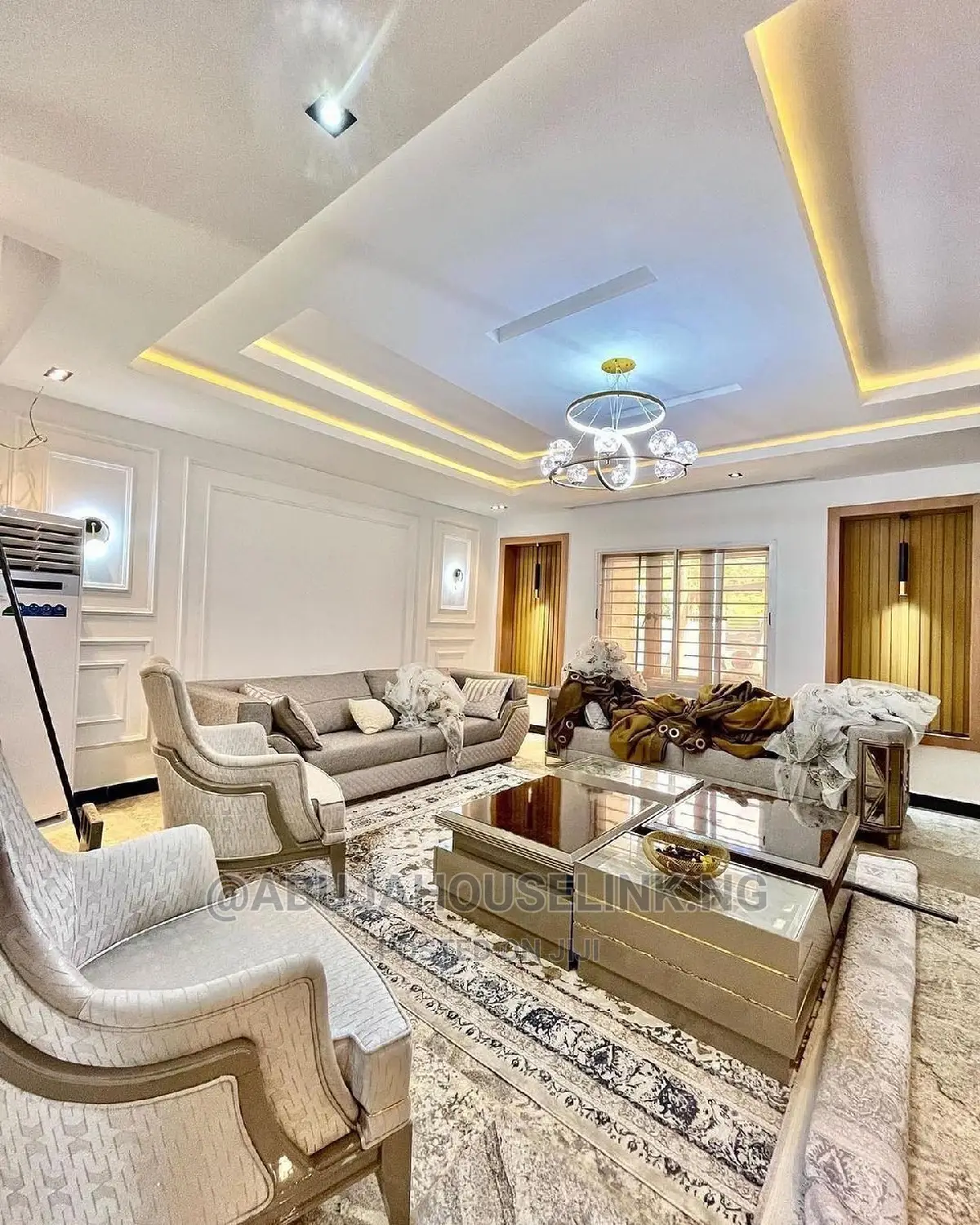 Furnished 5bdrm Duplex in Guzape Abuja for sale in Guzape District