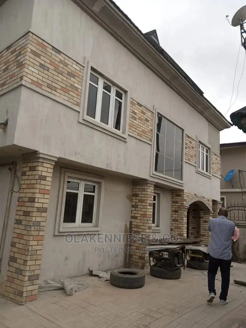 4bdrm Duplex in Kilo/Masha for sale in Kilo