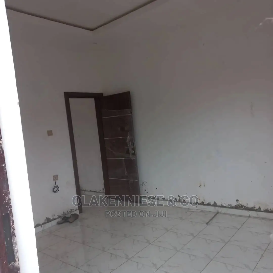 4bdrm Bungalow in No, Bode Thomas for sale in Bode Thomas