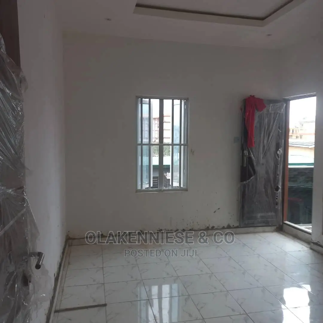 4bdrm Bungalow in No, Bode Thomas for sale in Bode Thomas