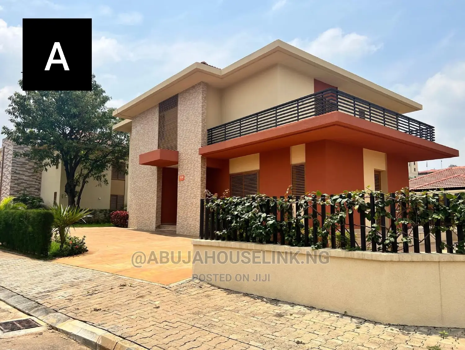 5bdrm Duplex in Asokoro Abuja for sale in Asokoro