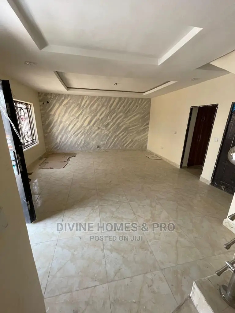 4bdrm Duplex in Life Camp for rent in Life Camp