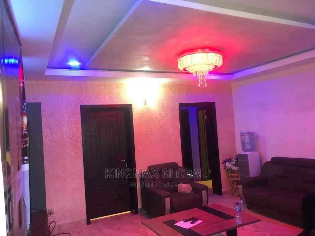 3bdrm Block of Flats in Jabi for sale in Jabi