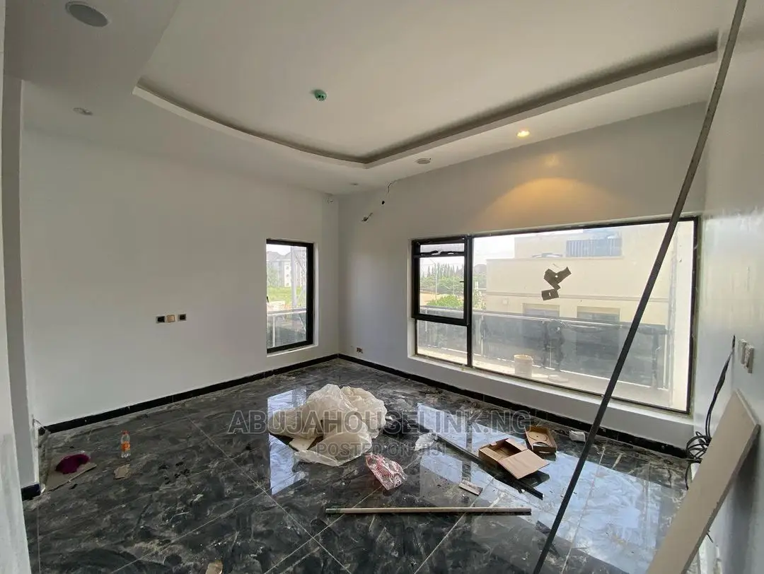6bdrm Duplex in Katampe Extension for sale in Katampe Extension
