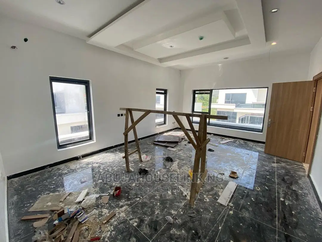 6bdrm Duplex in Katampe Extension for sale in Katampe Extension