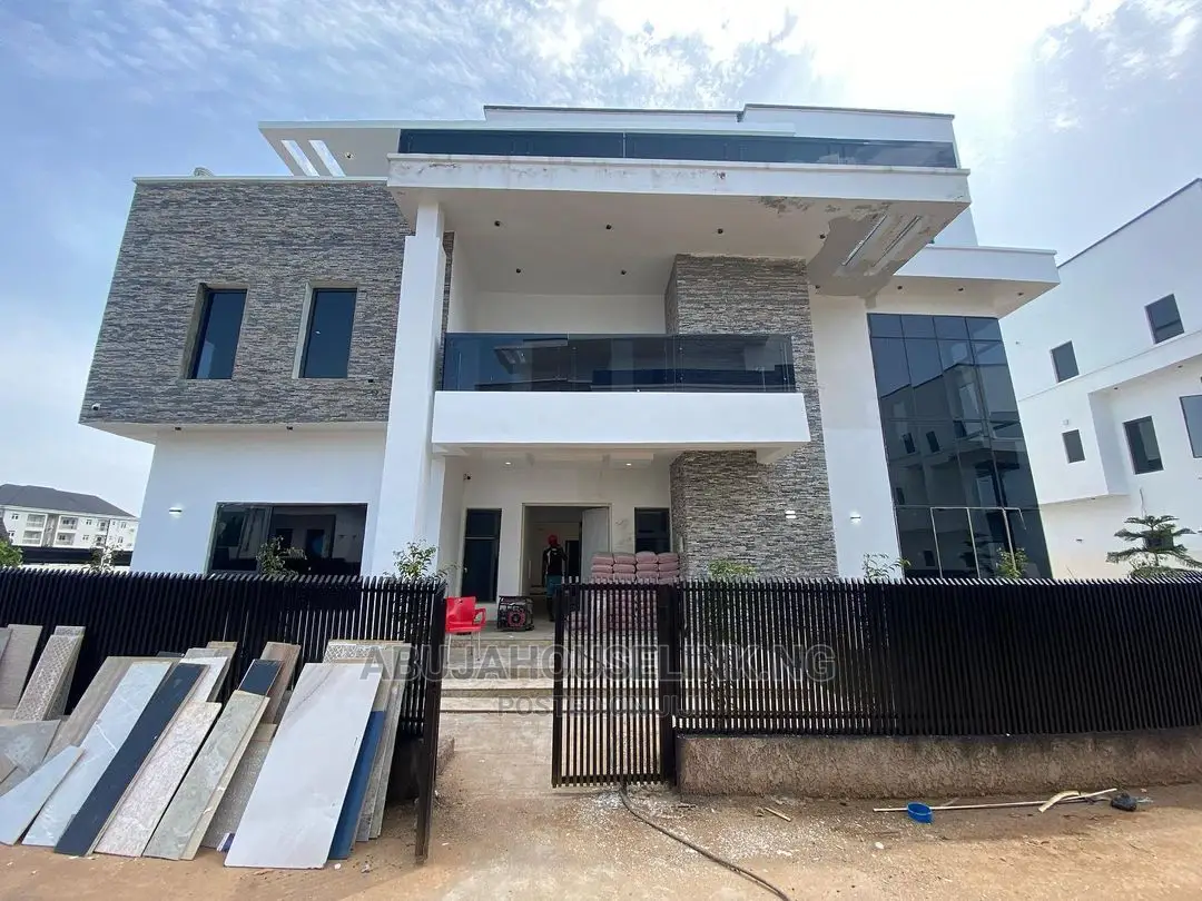 6bdrm Duplex in Katampe Extension for sale in Katampe Extension
