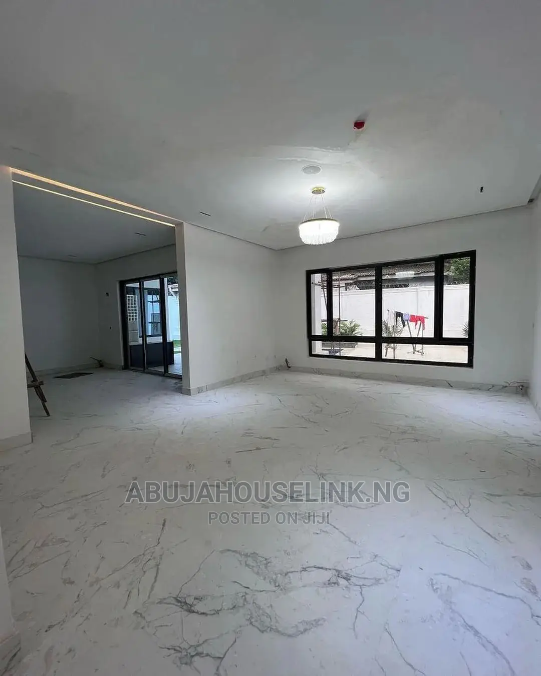 10bdrm Mansion in Asokoro Main for sale in Asokoro