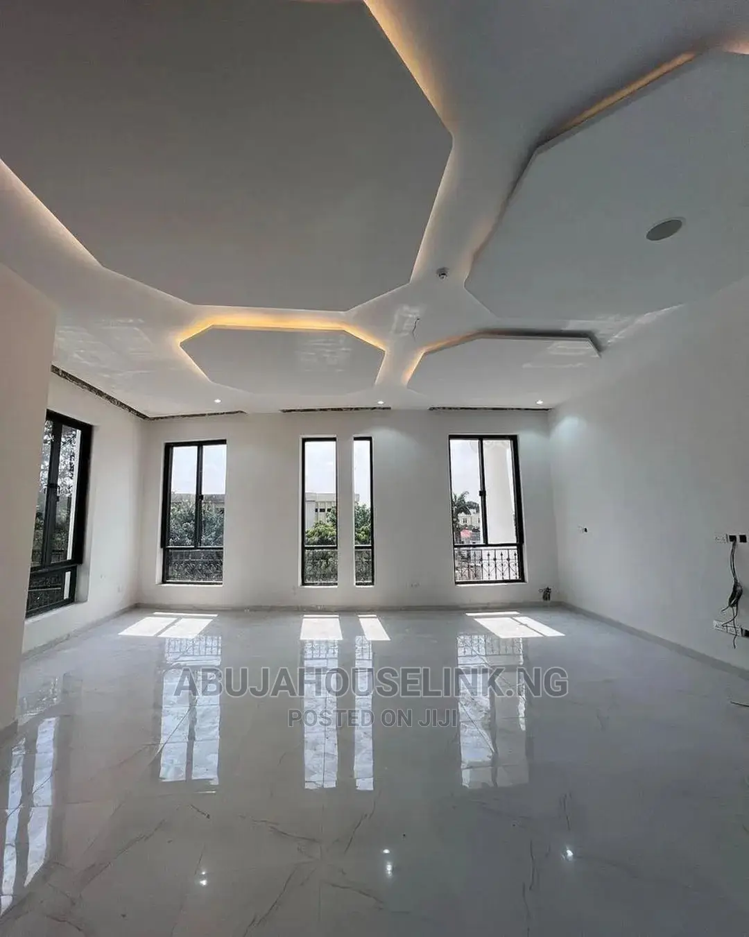 10bdrm Mansion in Asokoro Main for sale in Asokoro