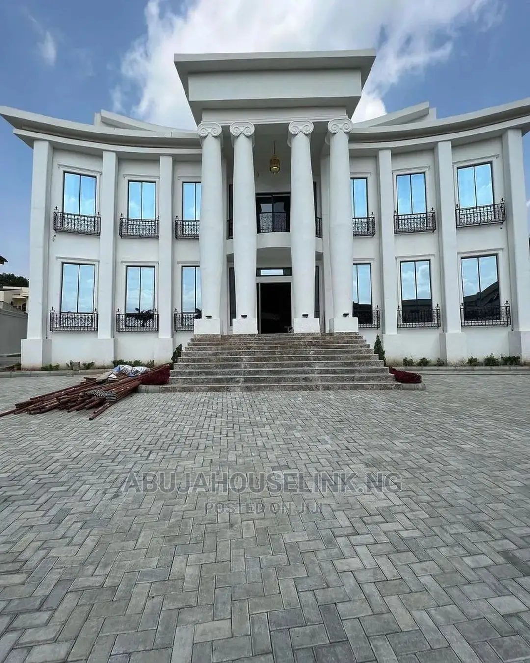 10bdrm Mansion in Asokoro Main for sale in Asokoro