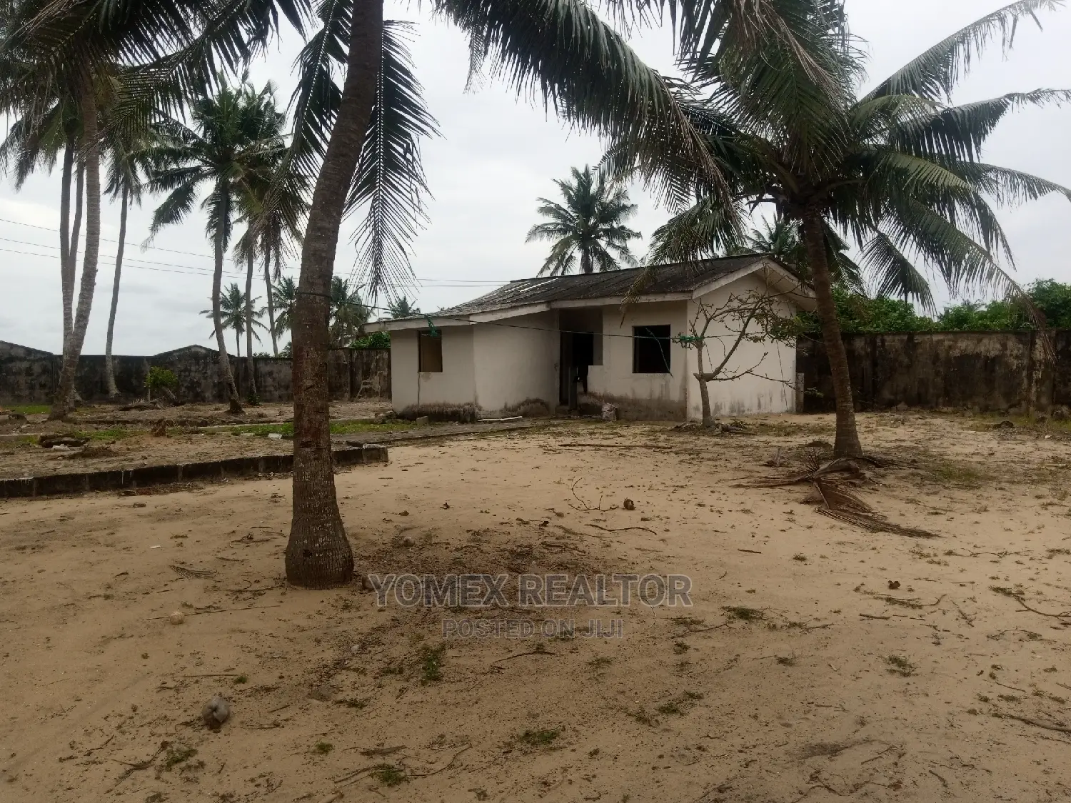 10bdrm Mansion in Odunlami Estate, Eleko for sale in Eleko