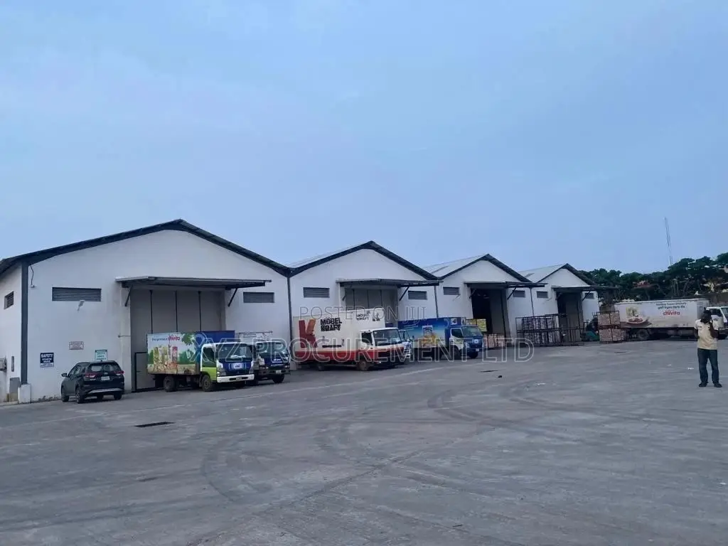 4,000 SQM High Standard Warehouse in Idu Industrial