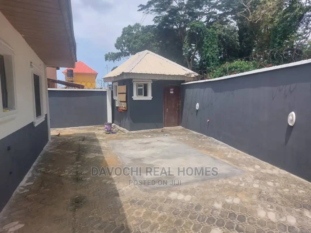 2bdrm Apartment in Majek, Lekki Expressway for rent in Lekki Expressway