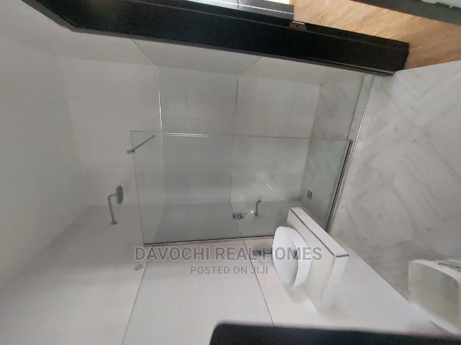 3bdrm Duplex in Megamond Estate, Ikota for rent in Ikota