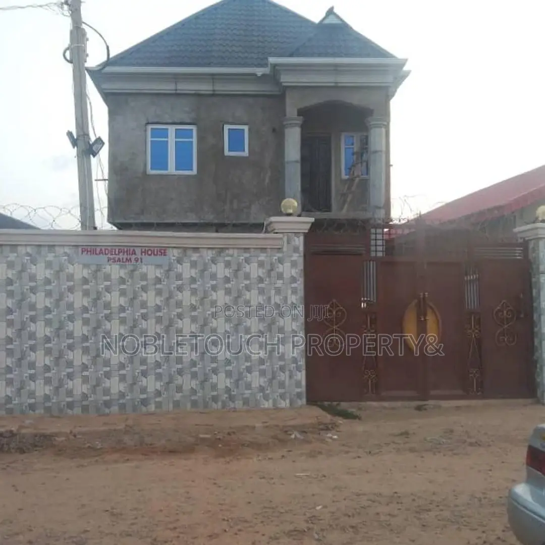 5bdrm Duplex in Ikotun Egbe for sale in Isheri / Egbe Idimu