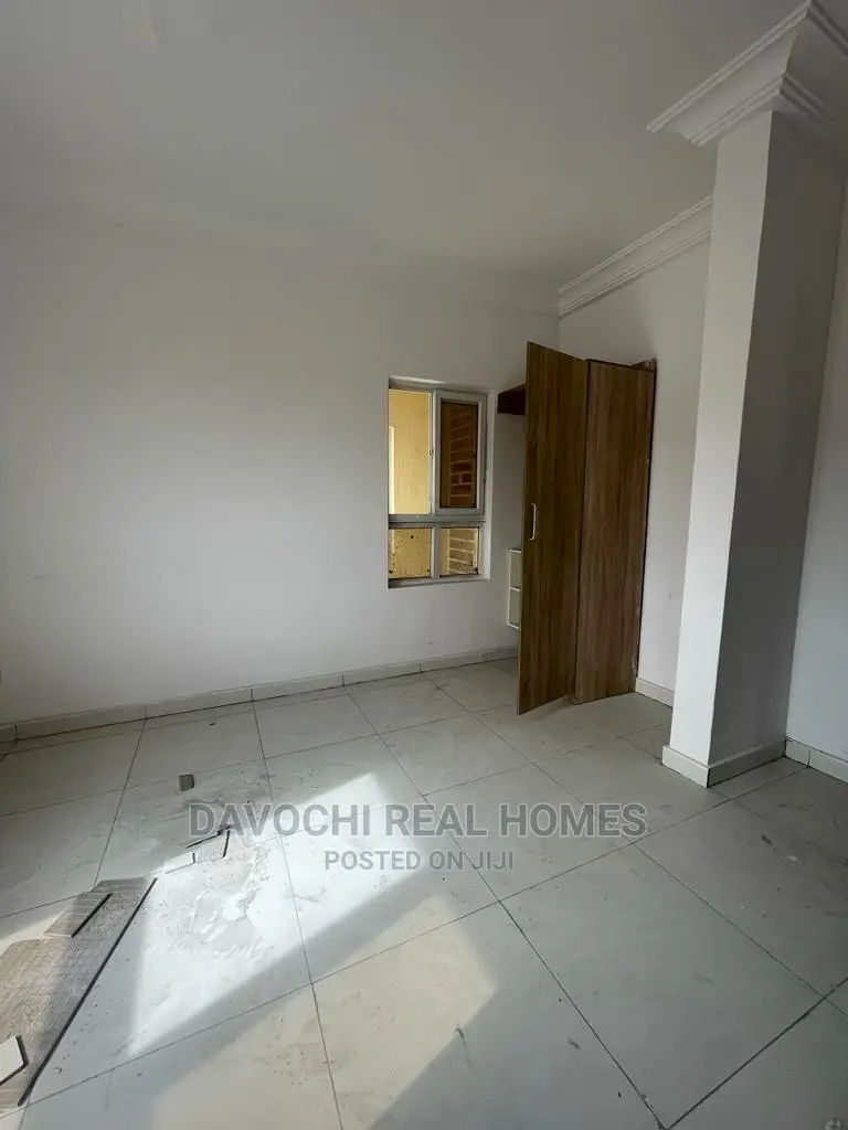 2bdrm Apartment in Chevron Estate, Lekki for rent in Lekki
