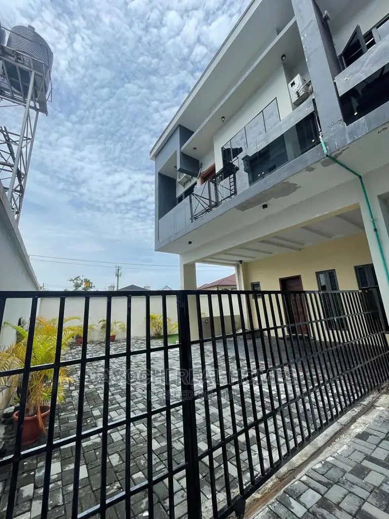 Furnished 3bdrm Duplex in Lekki Conservation for Rent in Lekki