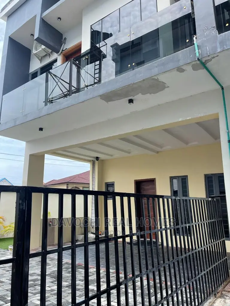 Furnished 3bdrm Duplex in Lekki Conservation for Rent in Lekki