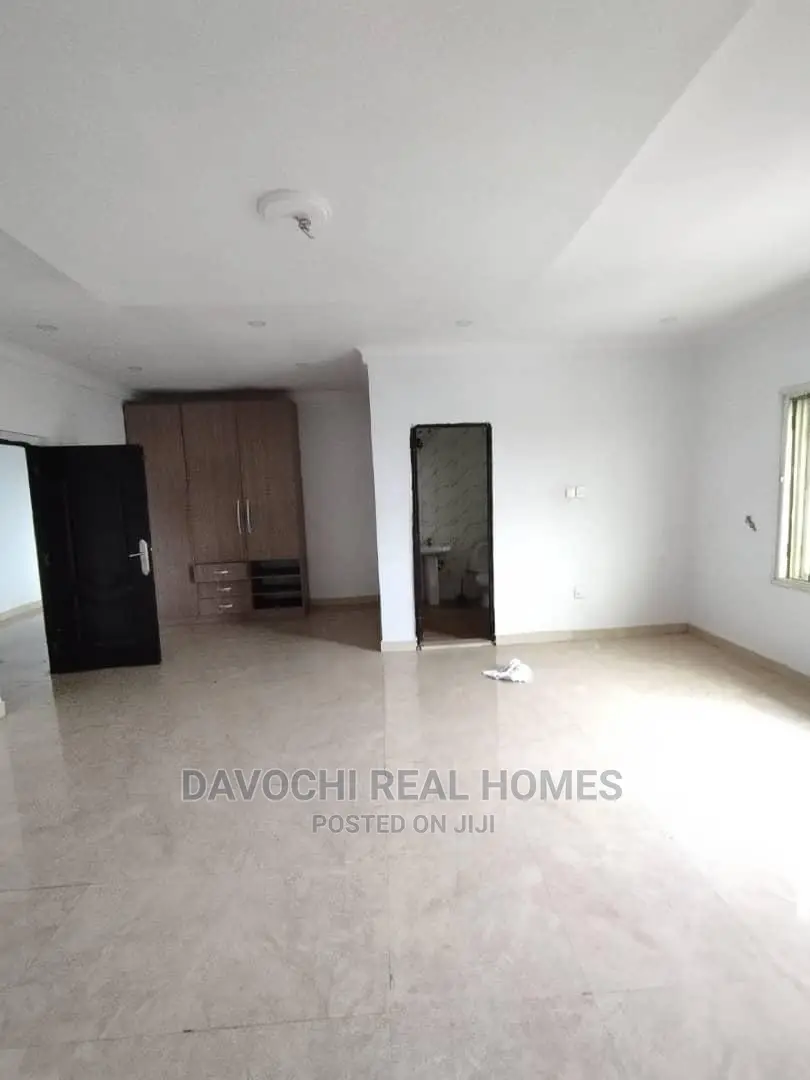 3bdrm Apartment in Paradise Estate, Lekki for rent in Lekki