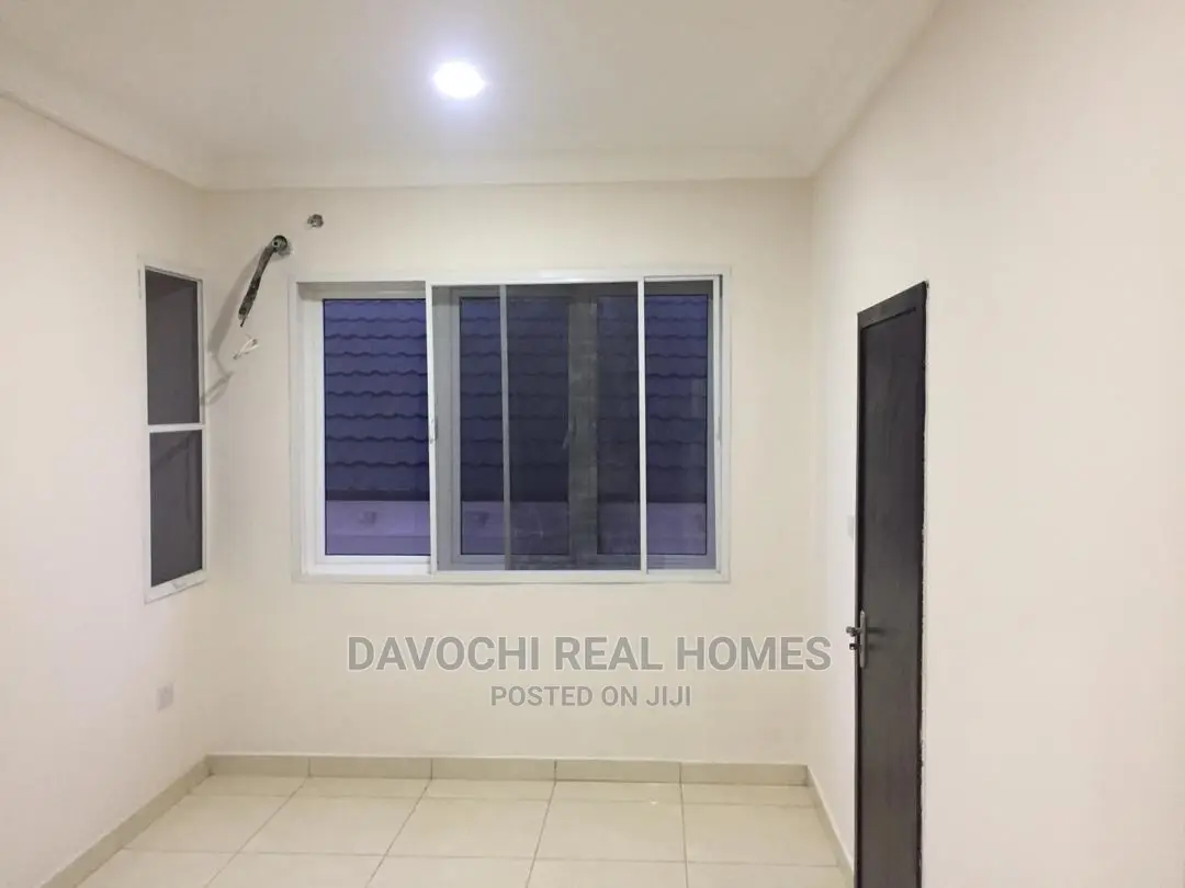 3bdrm Block of Flats in Lekki Ikate for rent in Lekki