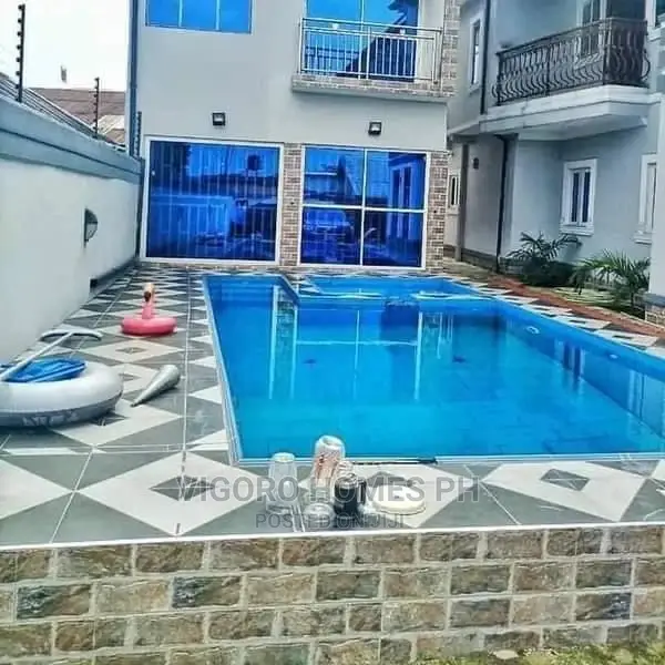 Furnished 4bdrm Duplex in Port-Harcourt for sale in Port-Harcourt