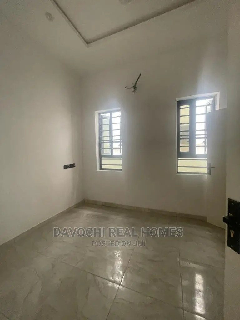 4bdrm Duplex in Osapa London Estate, Lekki for rent in Lekki