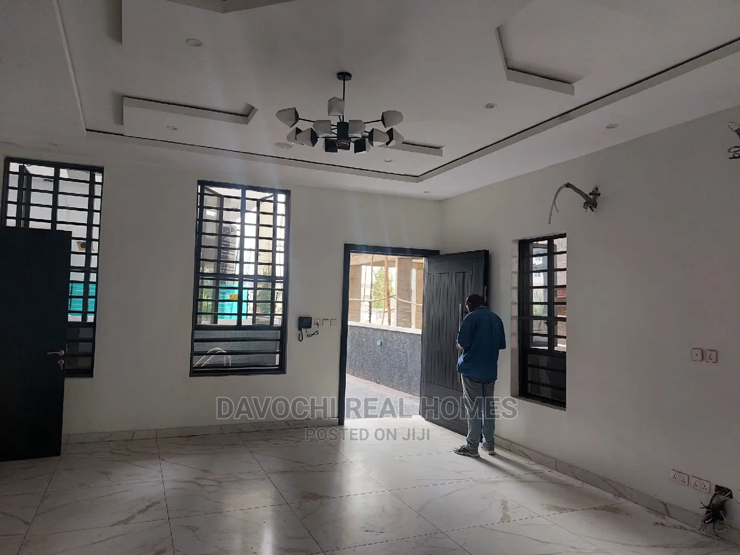 5bdrm Duplex in Ikate-Lekki for Sale in Lekki
