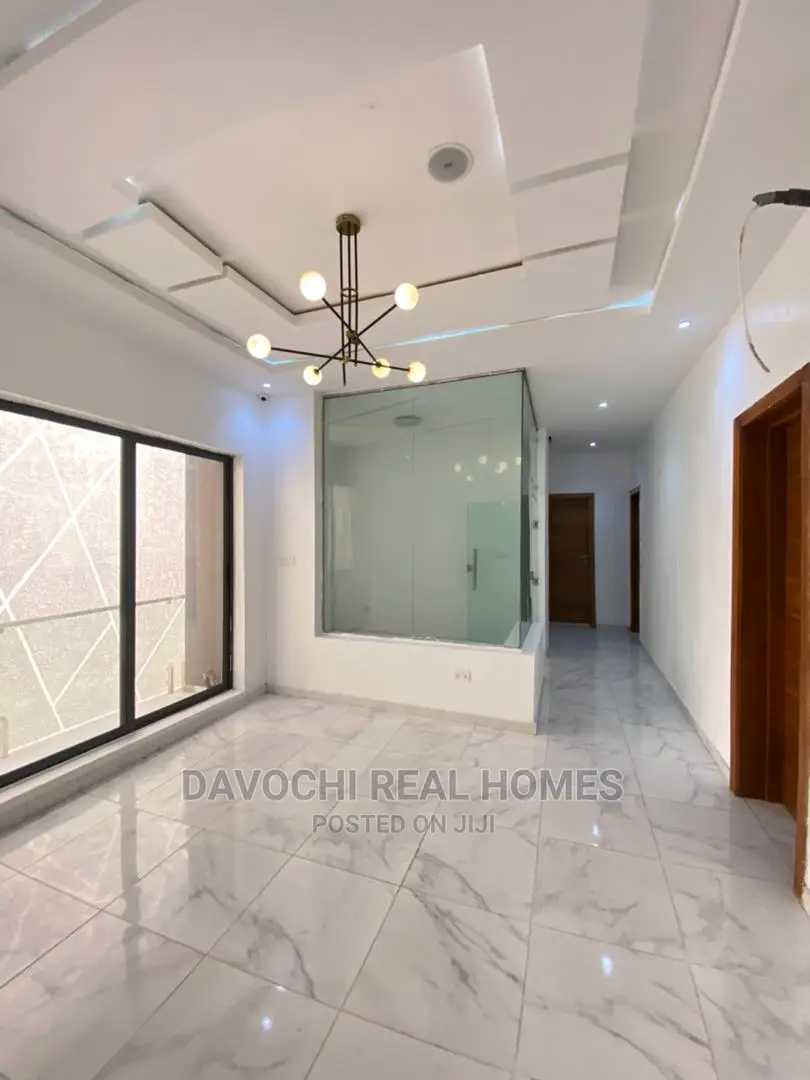 5bdrm Duplex in Lekky Country, Lekki for Sale in Lekki