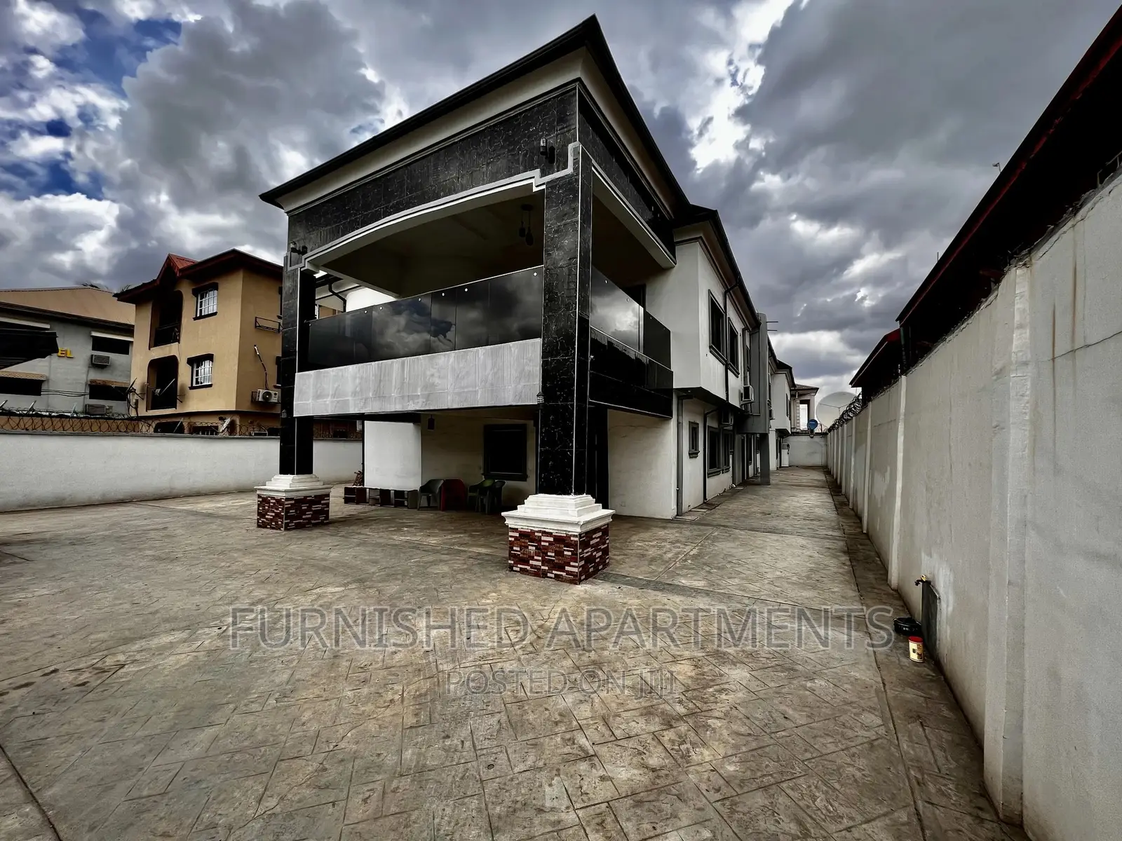 Studio Room +Swim Pool Wifi Netflix 24hrs Lit at Ajao Estate in Ajao Estate
