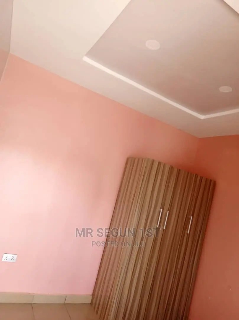 2bdrm Block of Flats in Atere Estate, Akala Express for rent in Akala Express
