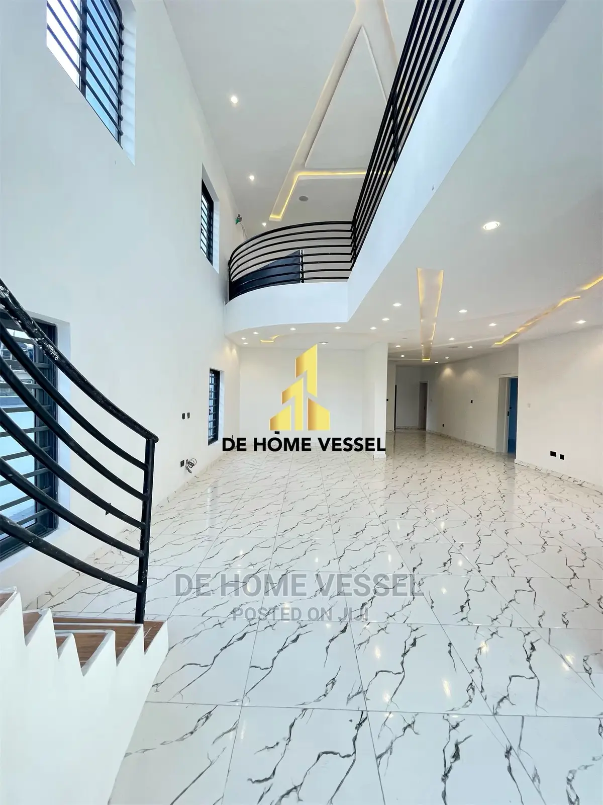 5bdrm Duplex in Ajah for Sale in Ajah