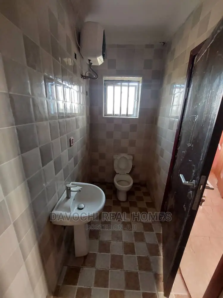 3bdrm Apartment in Immediately After, Lekki for rent in Lekki