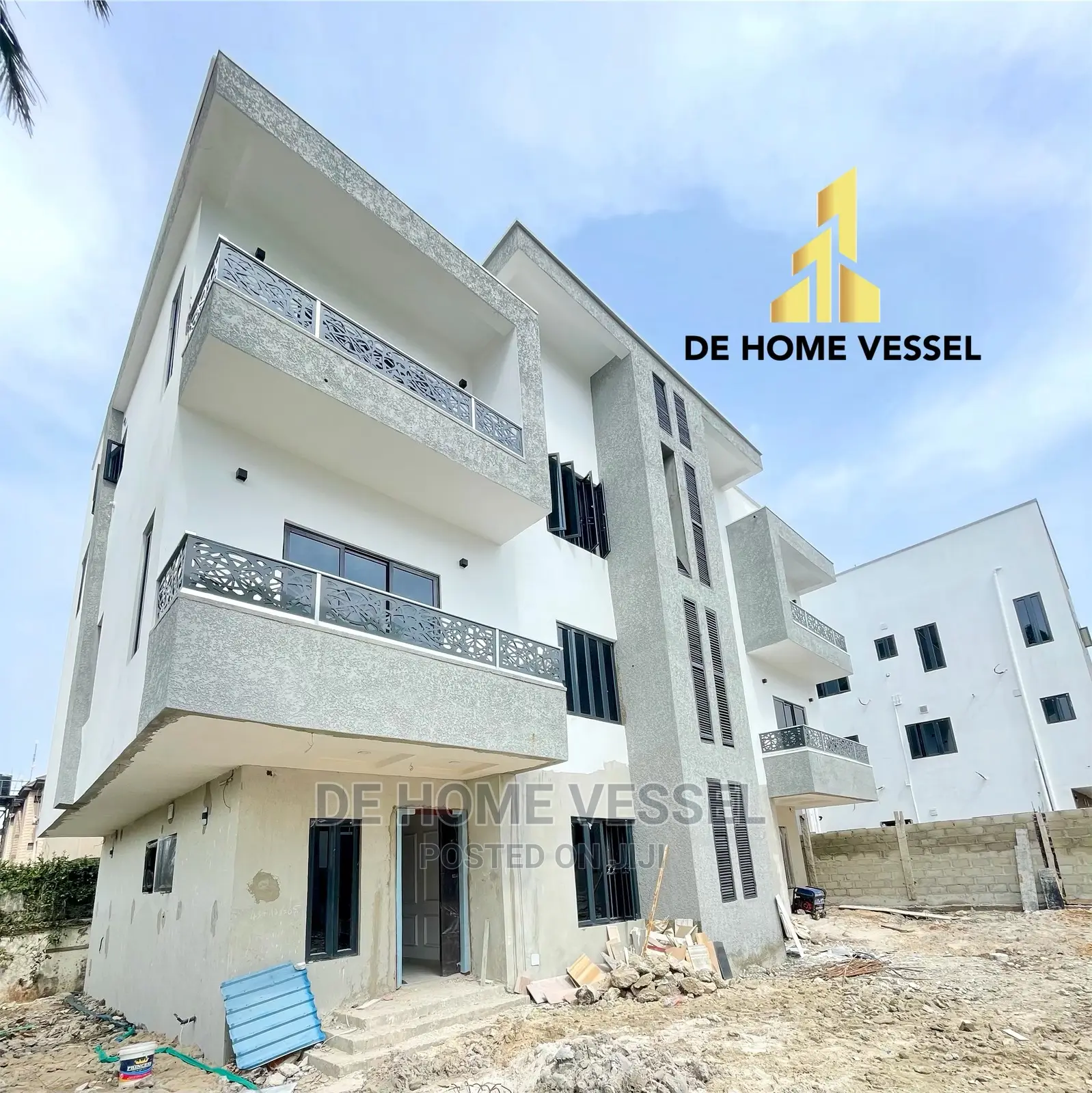 4bdrm Duplex in Ikoyi for Sale in Ikoyi