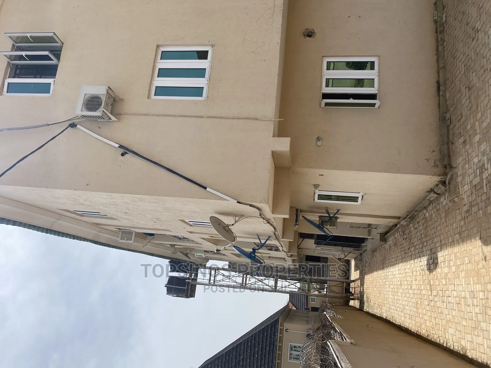 2bdrm Block of Flats in Dawaki for rent in Dawaki