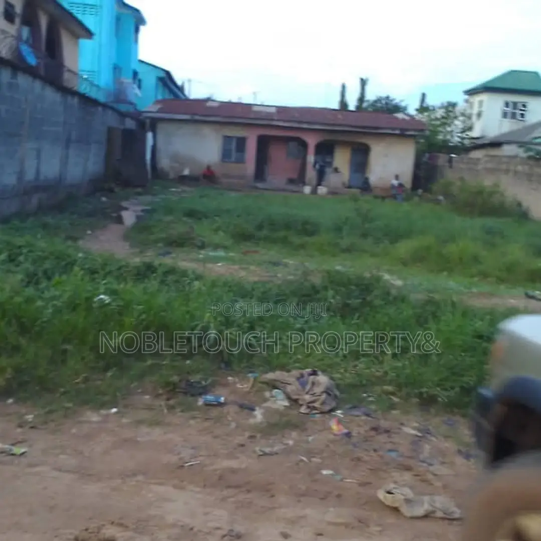 3bdrm Bungalow in Ikotun Igando Lagos for sale in Igando / Ikotun/Igando
