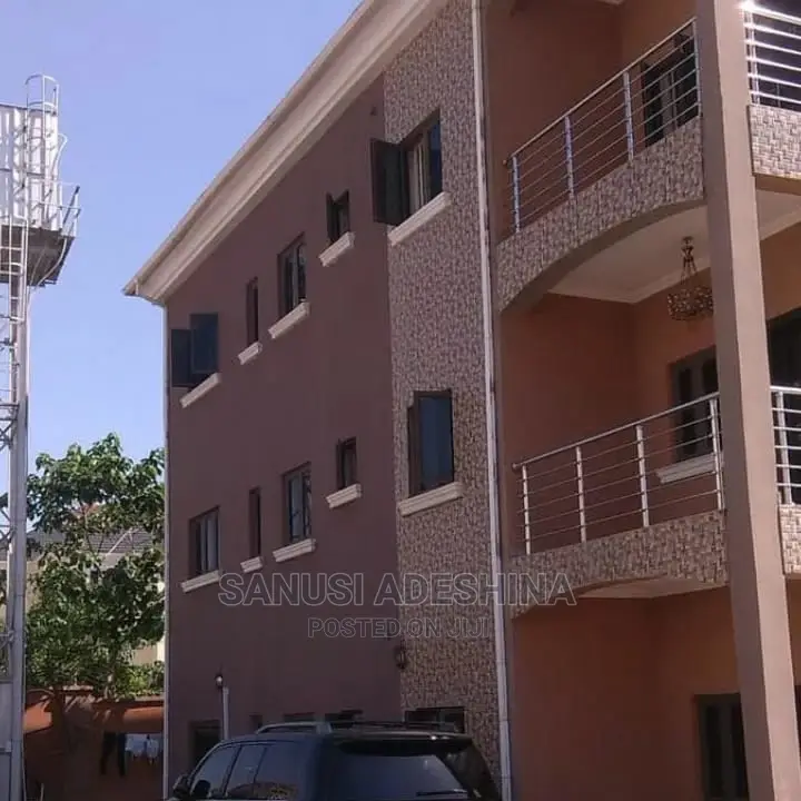 3bdrm Block of Flats in Guzape Close To Coza for rent in Guzape District