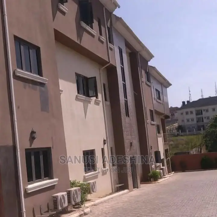 3bdrm Block of Flats in Guzape Close To Coza for rent in Guzape District