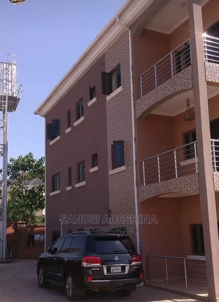 3bdrm Block of Flats in Guzape Close To Coza for rent in Guzape District