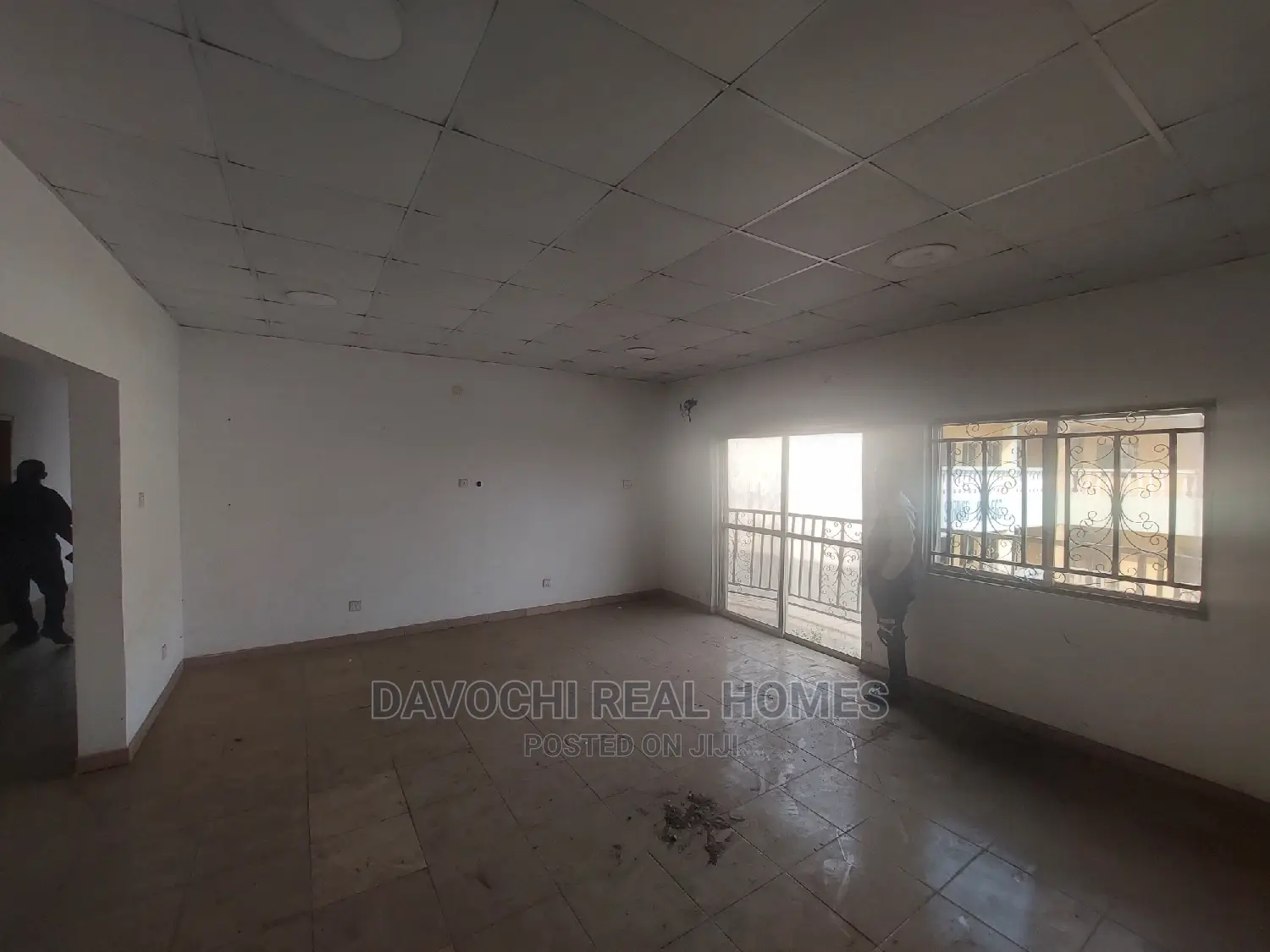 Three Bedroom Apartment With Excellent Facilities in Ajah