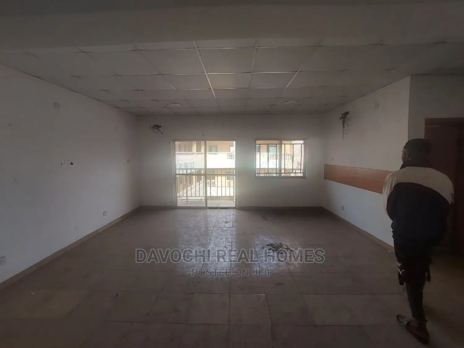 Three Bedroom Apartment With Excellent Facilities in Ajah