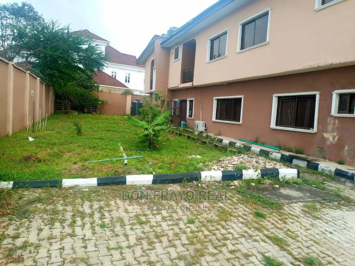 8bdrm Duplex in Kobiowu Estate, Iyanganku for sale in Iyanganku