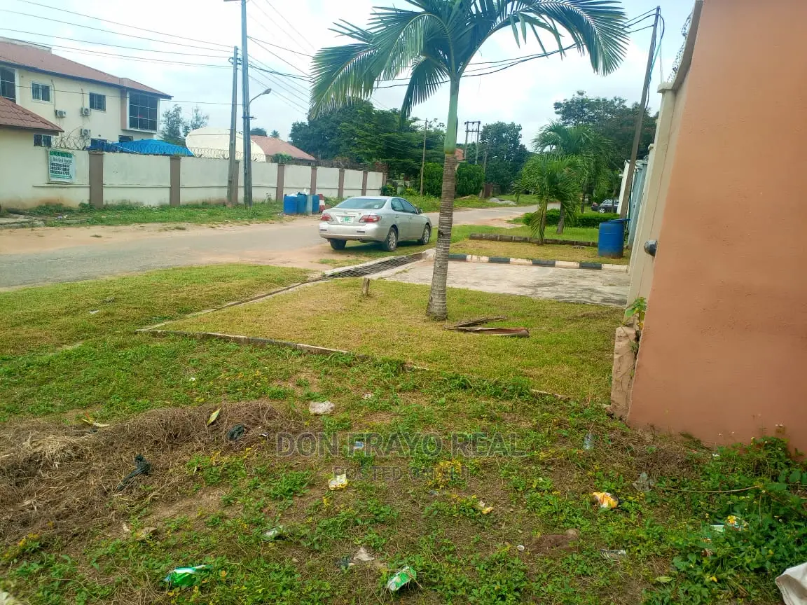 8bdrm Duplex in Kobiowu Estate, Iyanganku for sale in Iyanganku