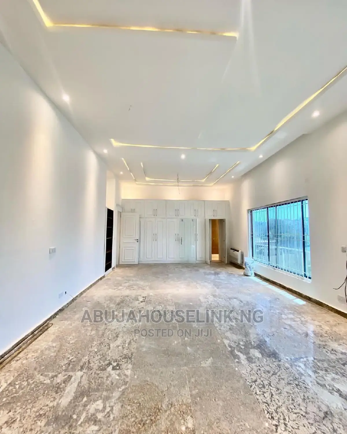 5bdrm Duplex in Guzape Abuja for sale in Guzape District