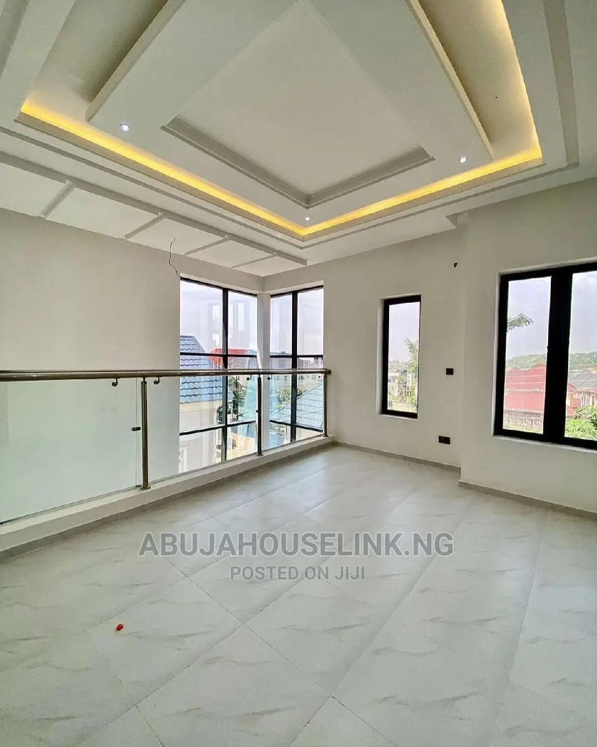 5bdrm Duplex in Apo Abuja for sale in Apo District