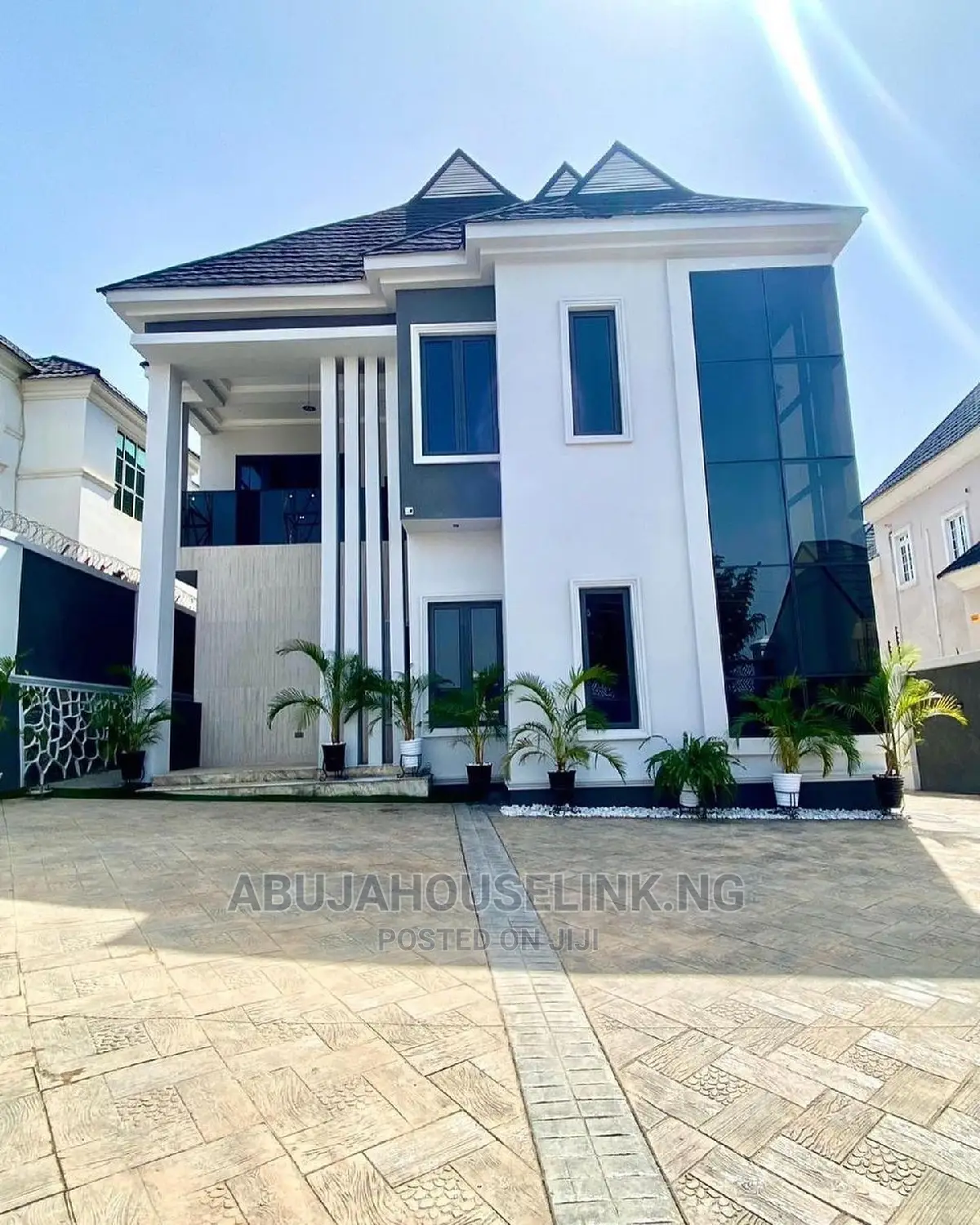 5bdrm Duplex in Apo Abuja for sale in Apo District