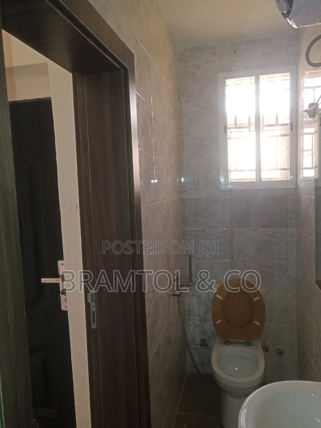 1bdrm Block of Flats in Idu Industrial for sale in Idu Industrial