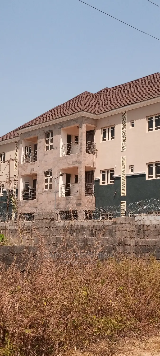2bdrm Block of Flats in Jahi By Peace for sale in Jahi