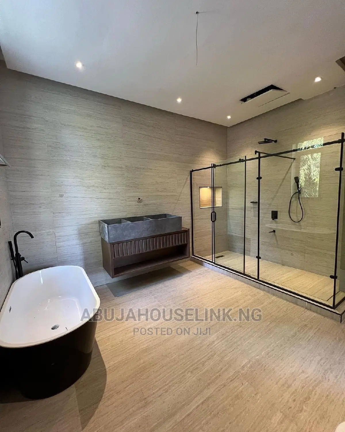 8bdrm Mansion in Asokoro Main for sale in Asokoro