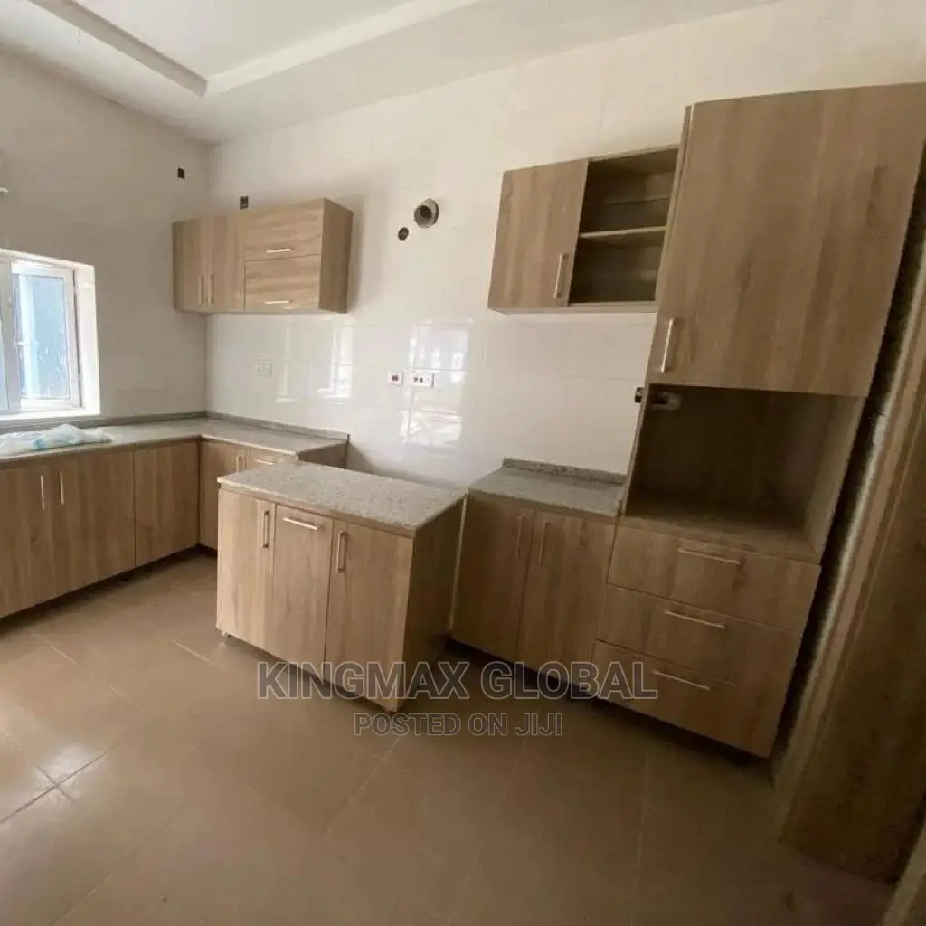 4bdrm Apartment in Wuye for sale in Wuye