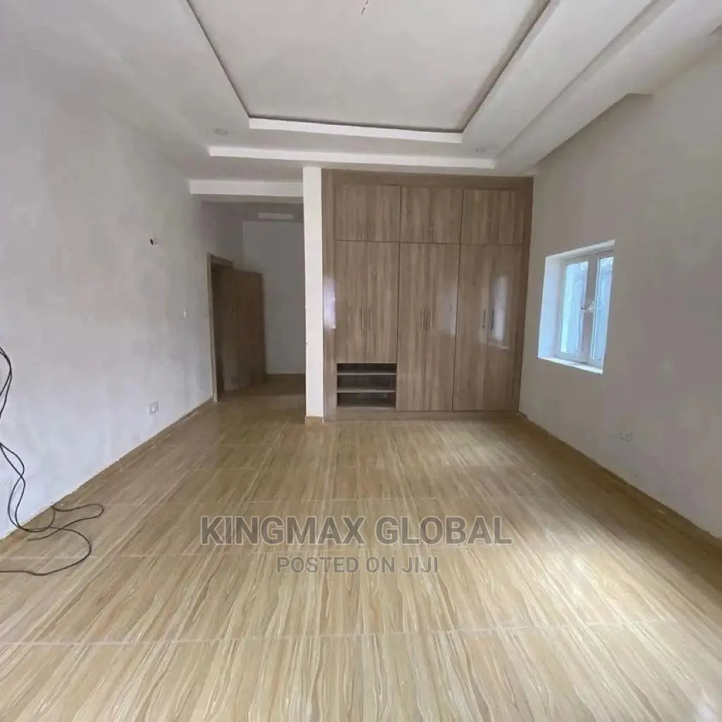 4bdrm Apartment in Wuye for sale in Wuye