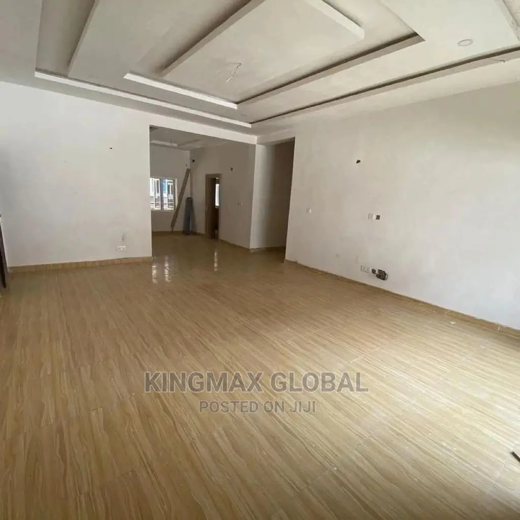 4bdrm Apartment in Wuye for sale in Wuye